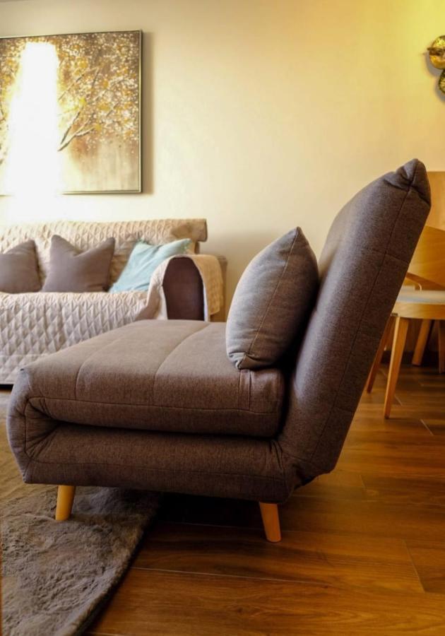 Apartment In The Sky - Kraljevi Cardaci Kopaonik